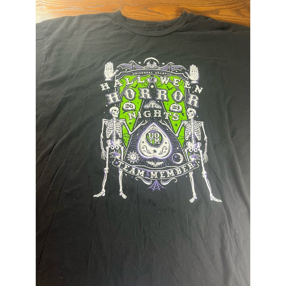 Halloween Horror Nights HHN 2023 Team Member Black Graphic T-Shirt Men Adult 3XL